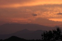 向山・手倉森山展望台から見た蔵王の写真です