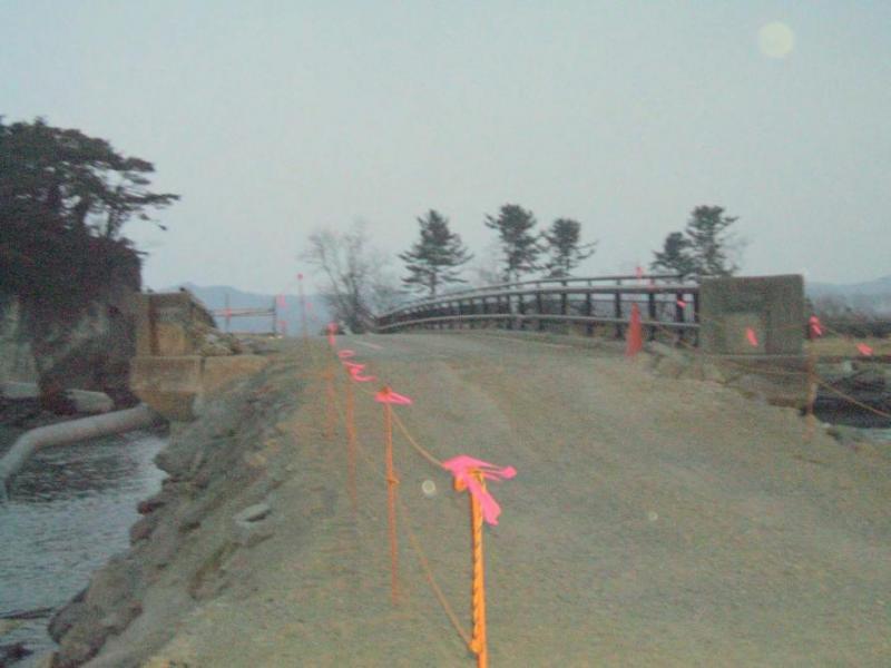 松ケ島橋応急復旧後の写真です。