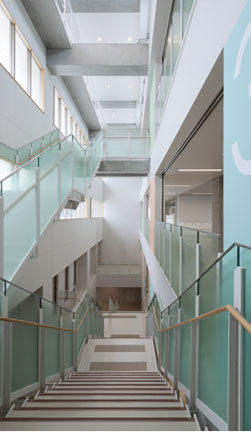 林業技術総合センター画像2