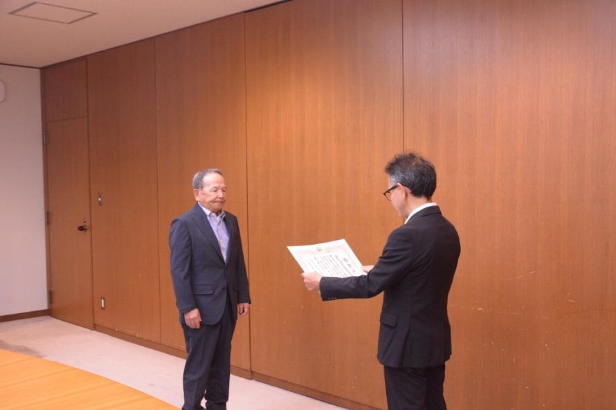 感謝状贈呈（緑町町内会公園愛護会様）
