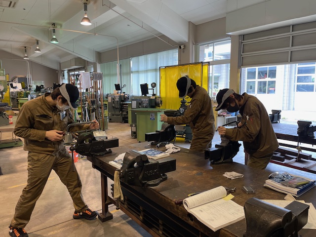 手仕上げ実習2_1