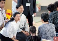 皇太子同妃両殿下が東日本大震災の被災地をご訪問
