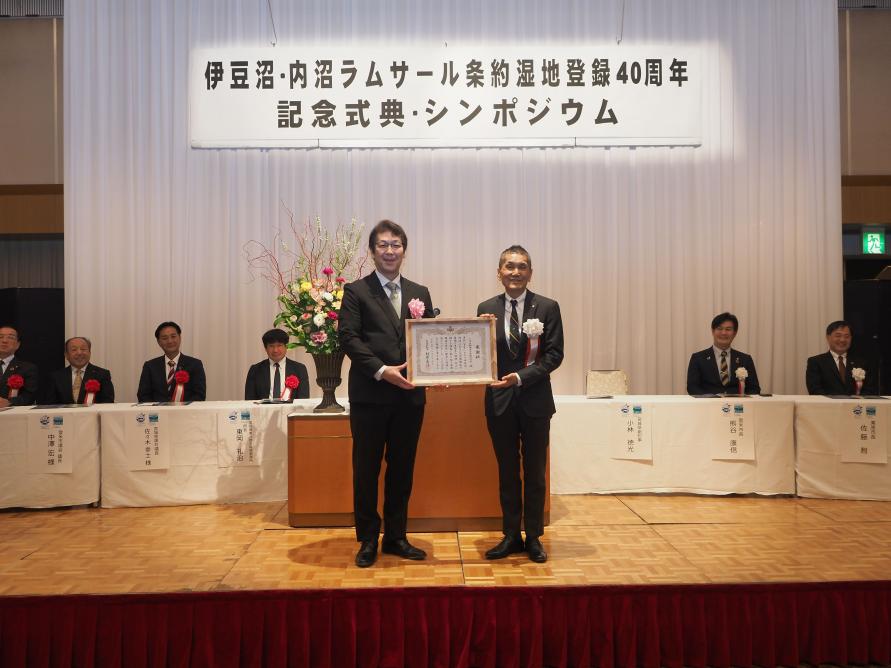 トヨタ自動車様