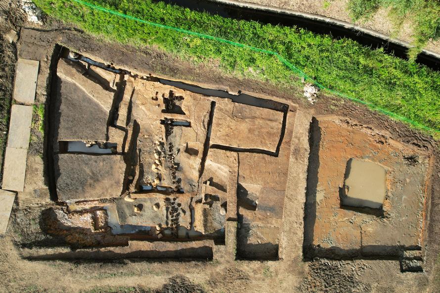 101次調査区真上から