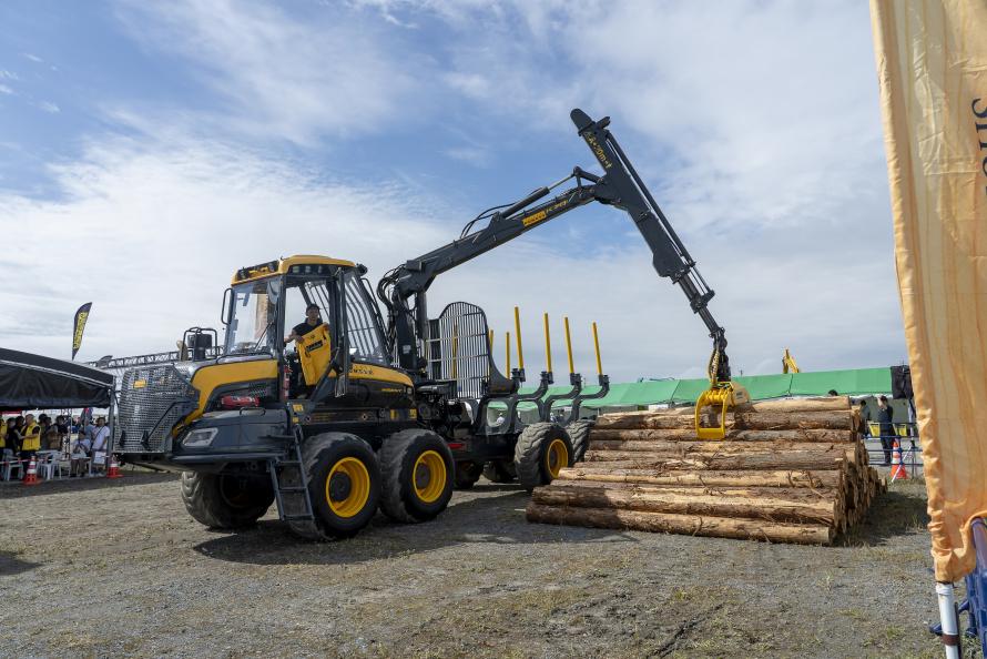 ホイールフォワーダ