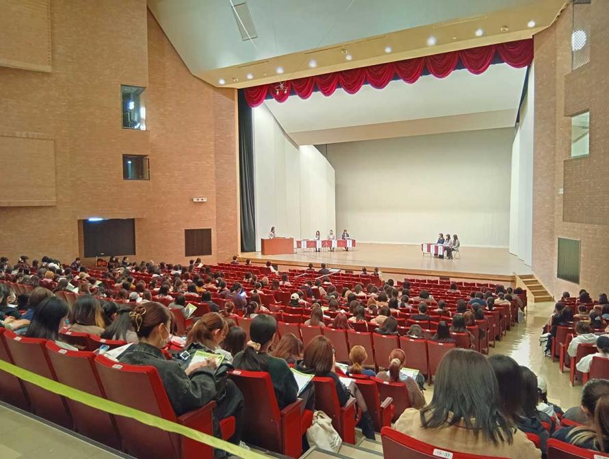 宮城学院女子大学セミナーの様子1