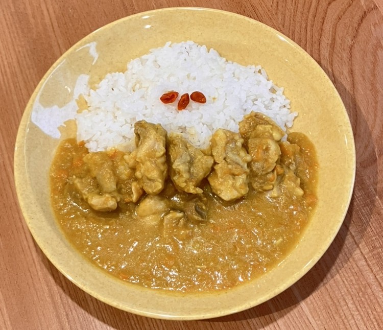 印度カリー子さん監修「やさしいやさいカレー」