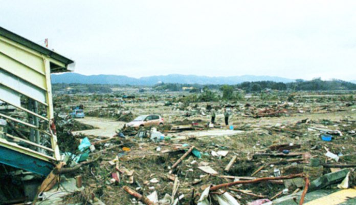 平野では広い地域が津波にのまれた（山元町）